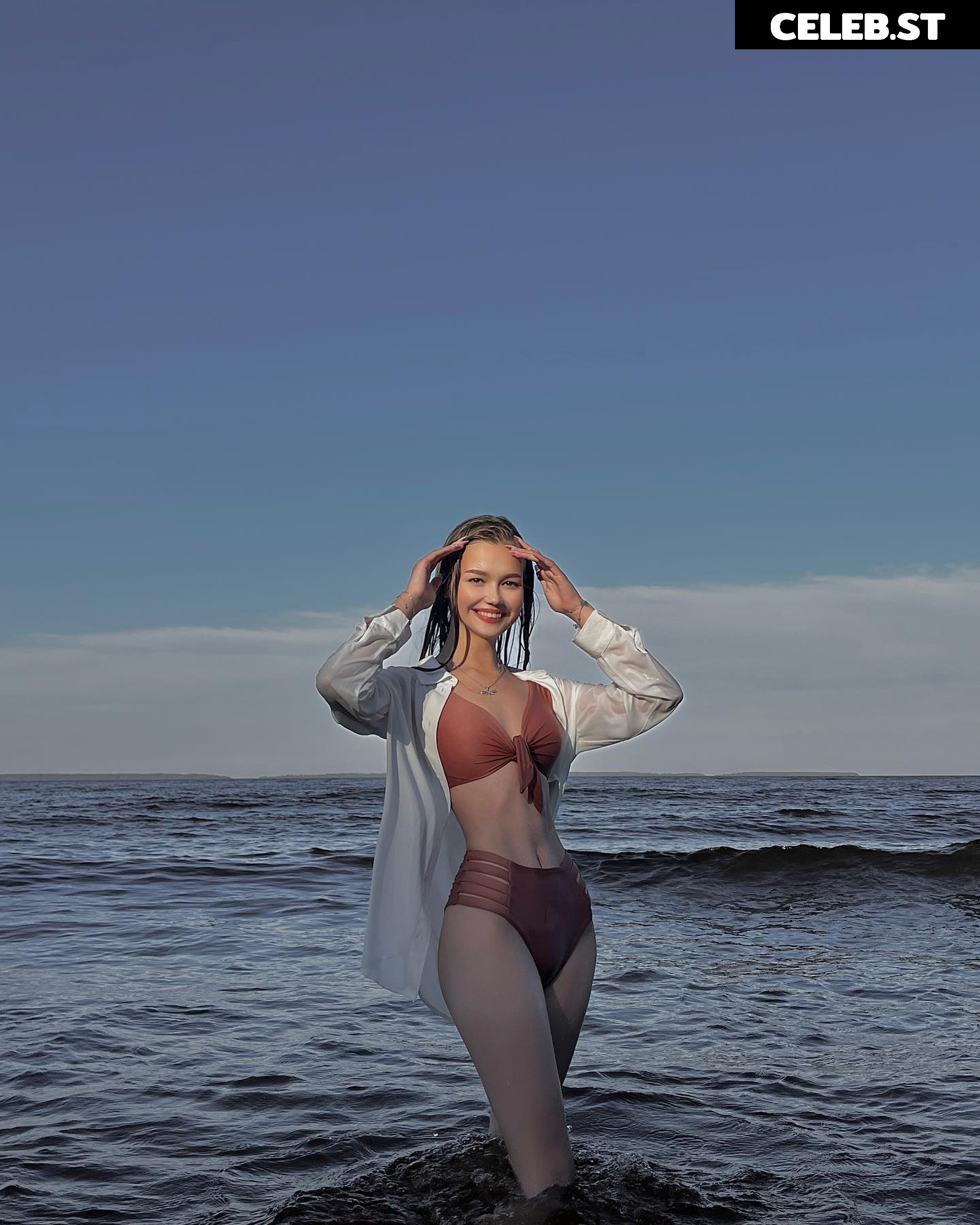 Alina Zaozerskaya / alina.zaozerskayaaa / zaozerskayalina / Алина Заозерская Image 5462108