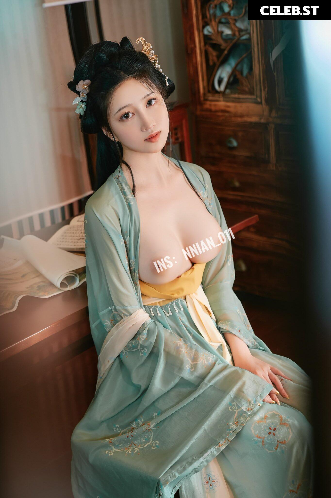 nnian_ Image 5462948