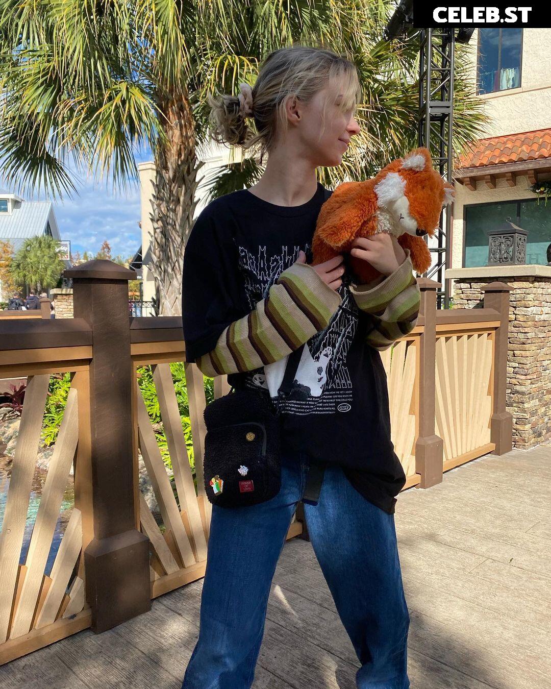 Emma Myers Image 5469572