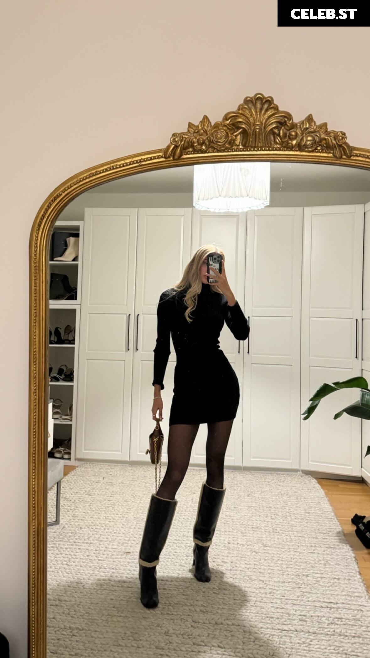 Alica Schmidt Image 544260