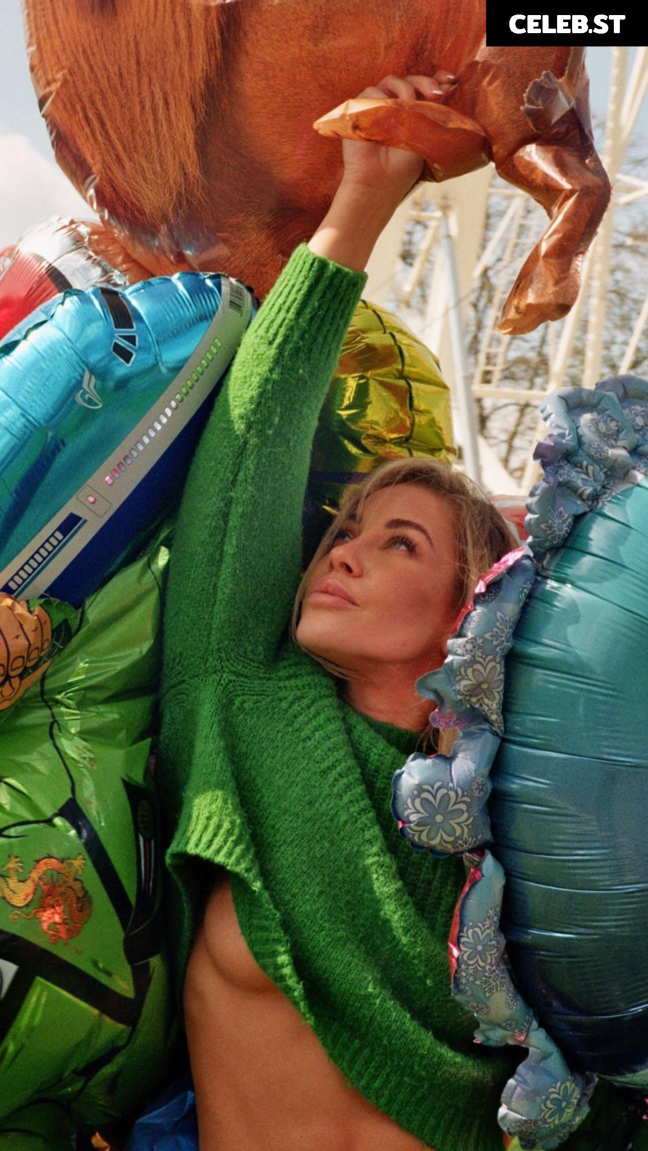 Stephanie Davis Image 544919