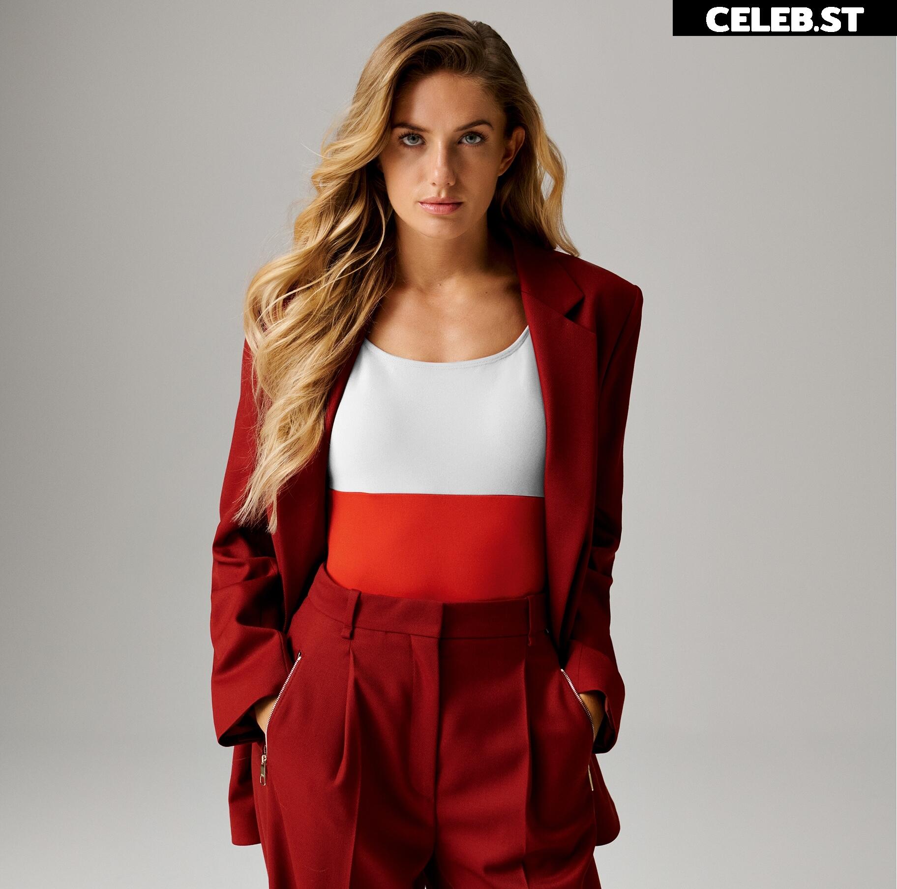 Alica Schmidt Image 543790