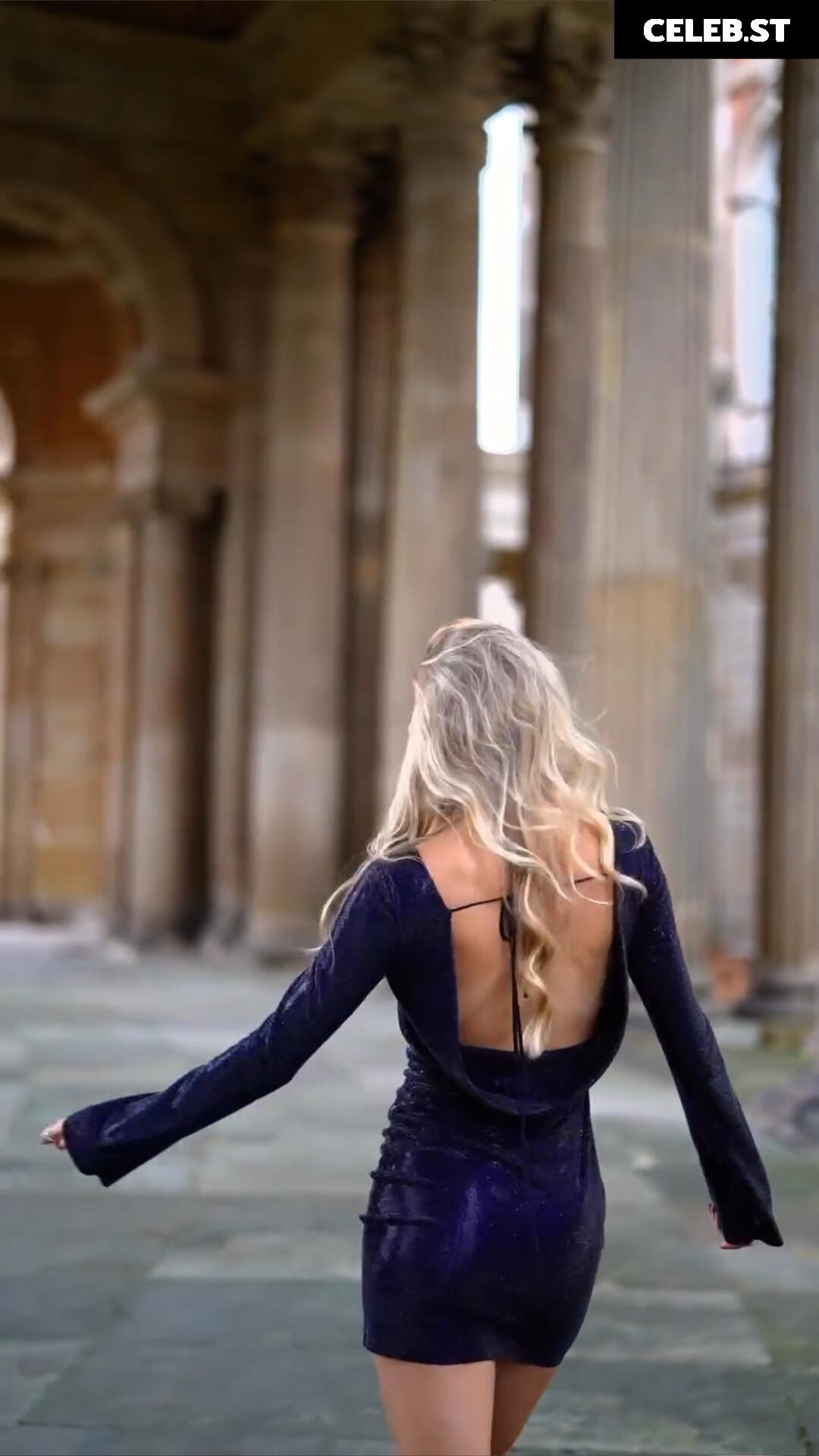 Alica Schmidt Image 543201