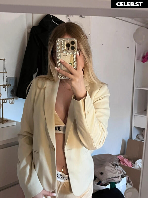 Annmariedtz Image 543004