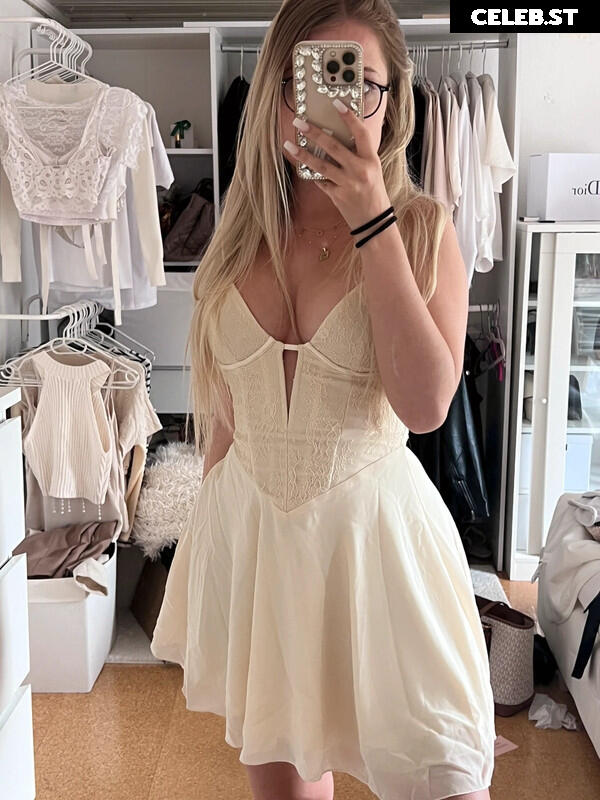 Annmariedtz Image 542478