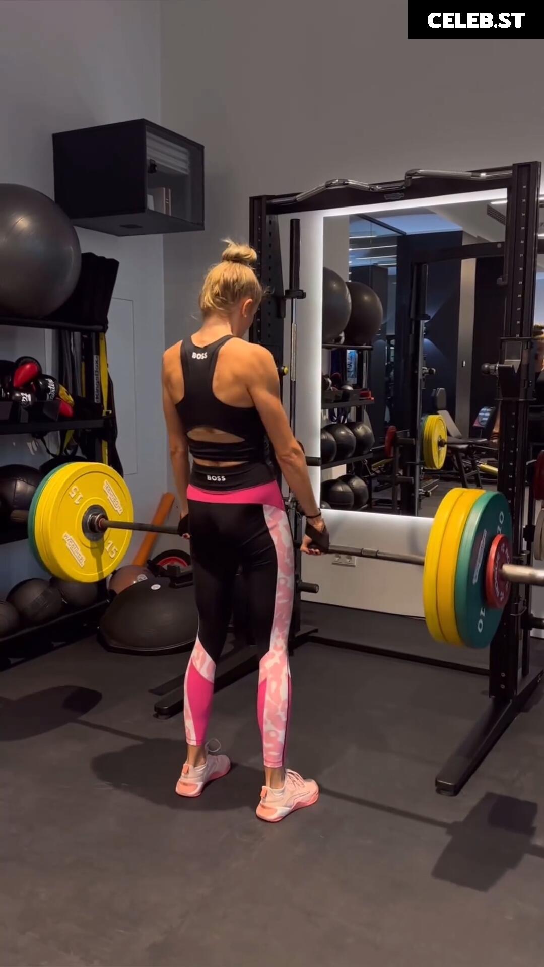 Alica Schmidt Image 542364