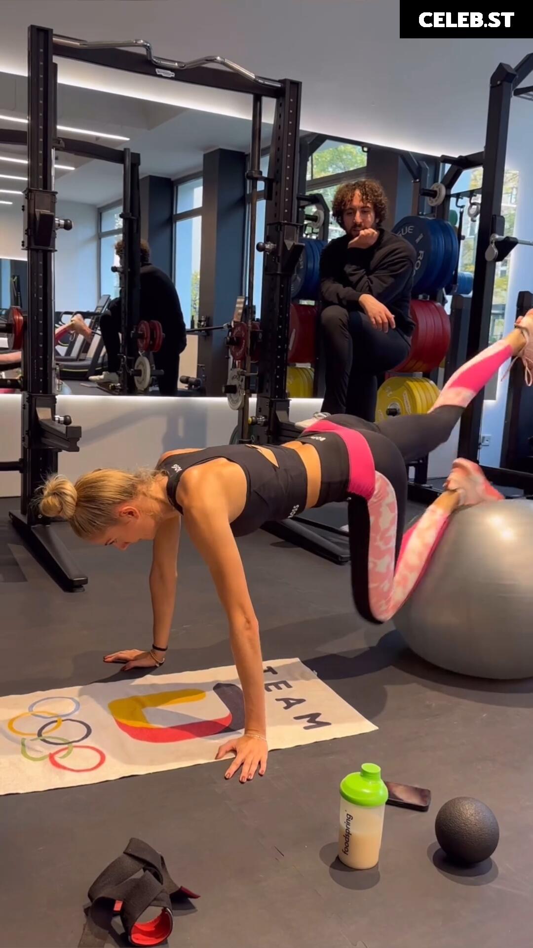 Alica Schmidt Image 542332