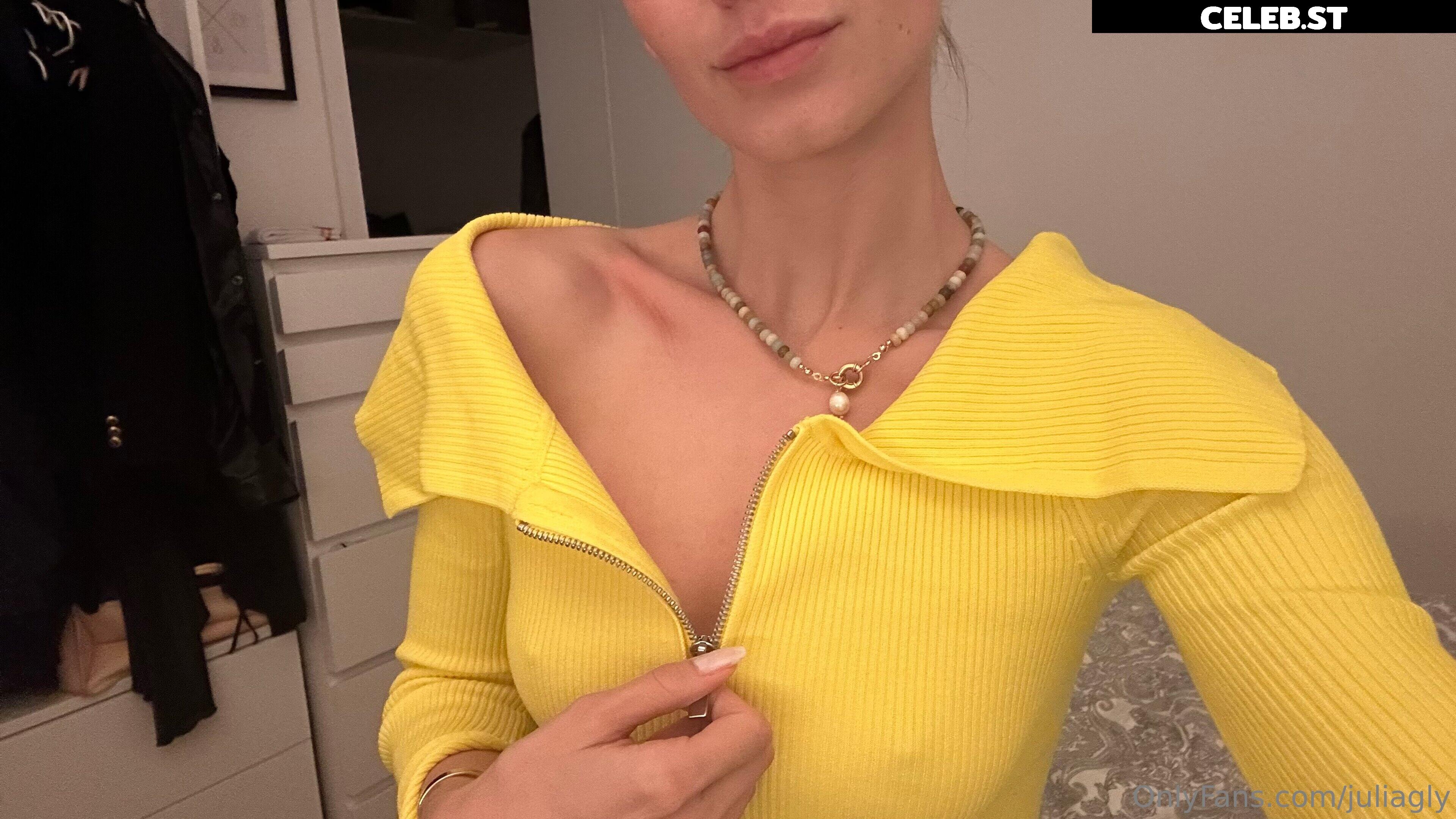 juliagly Image 540728