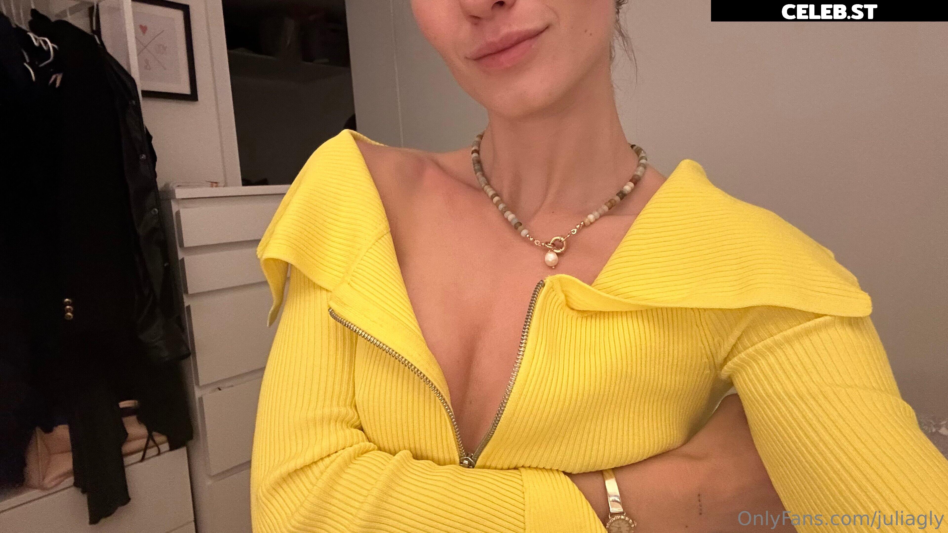 juliagly Image 540903