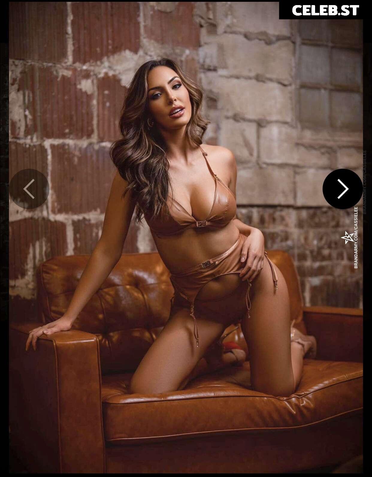 Cassie Lee Image 540809