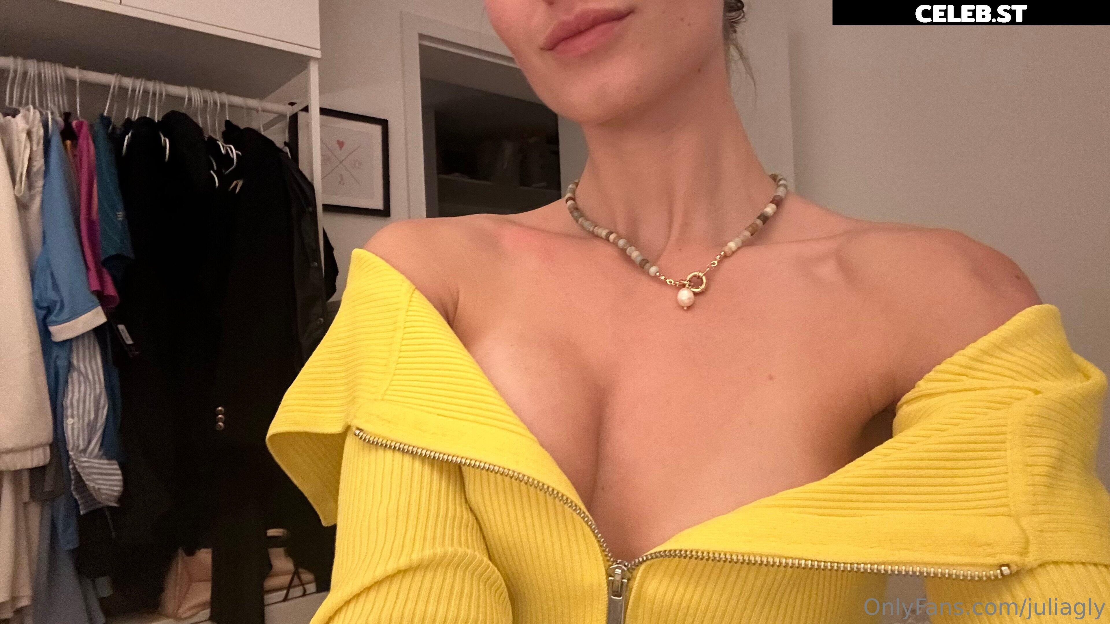 juliagly Image 540832