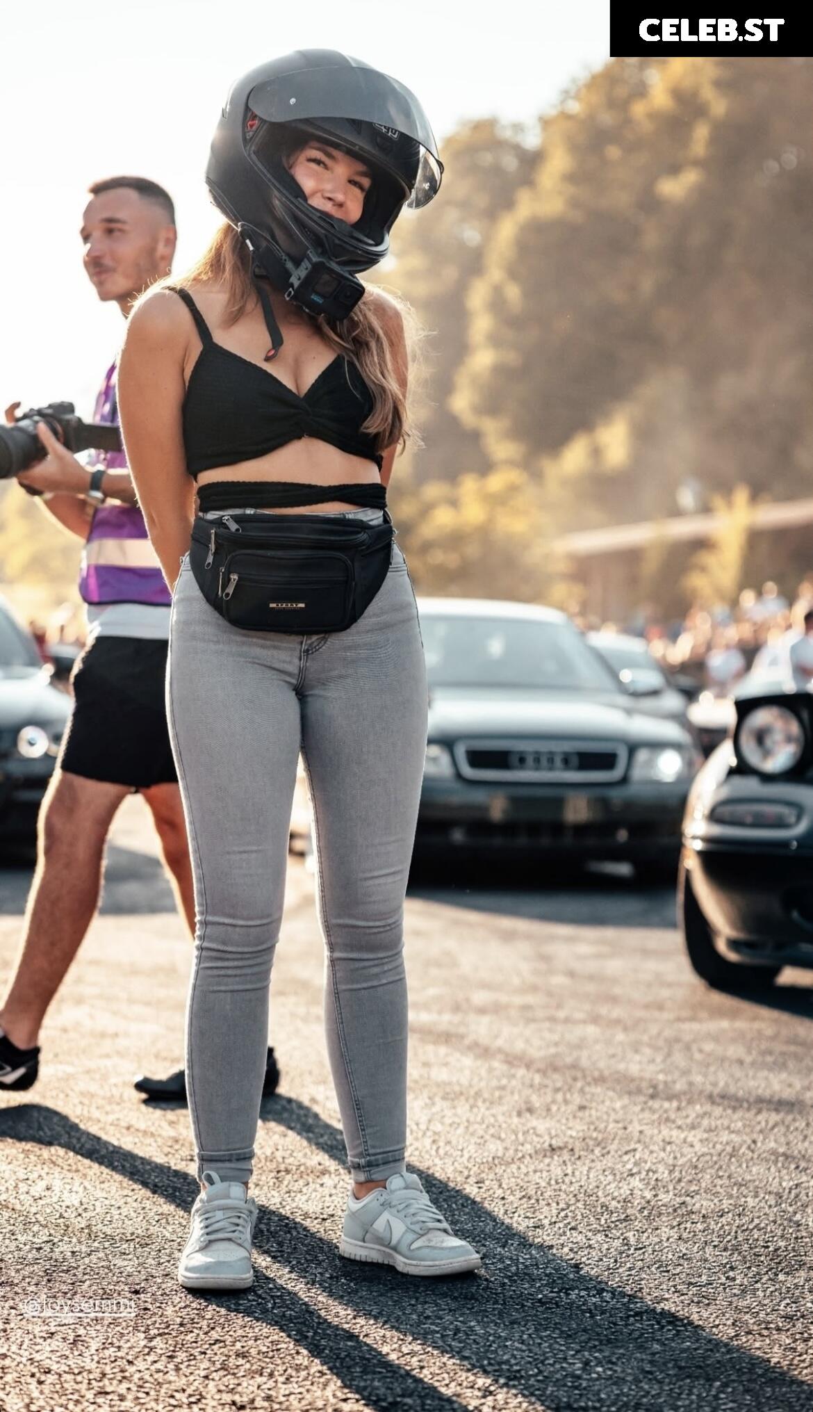 joysemmi Image 559277