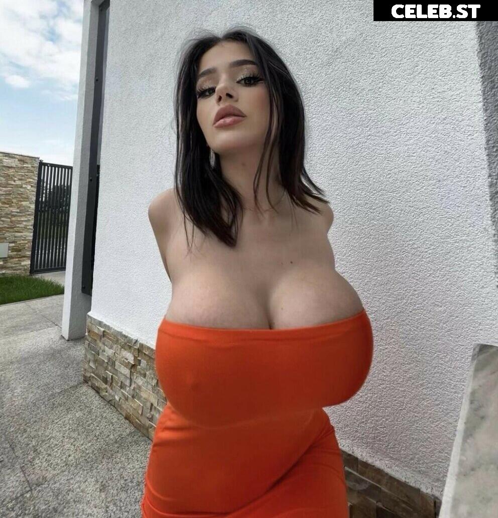 Julia Tica Image 559349