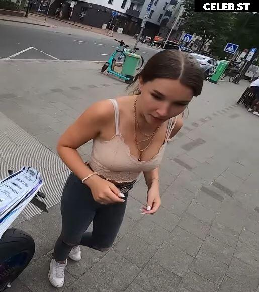 joysemmi Image 558936