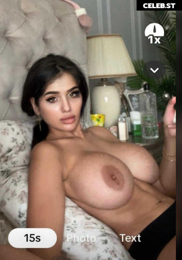 Julia Tica Image 557538