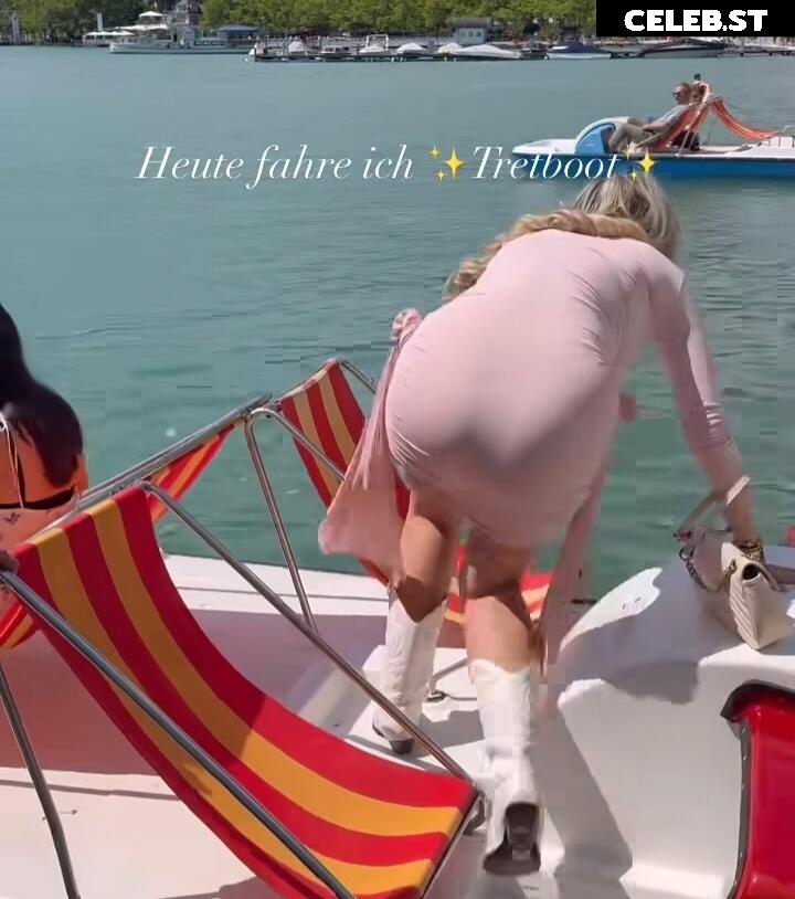 Julesboringlife Image 557520