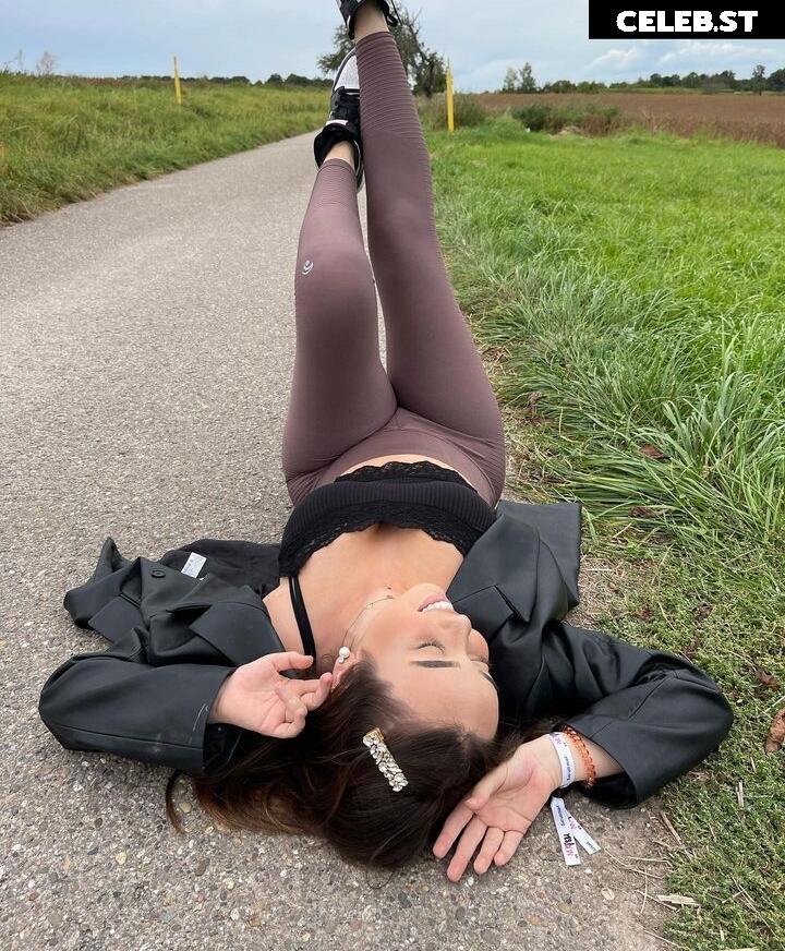 Julesboringlife Image 557200