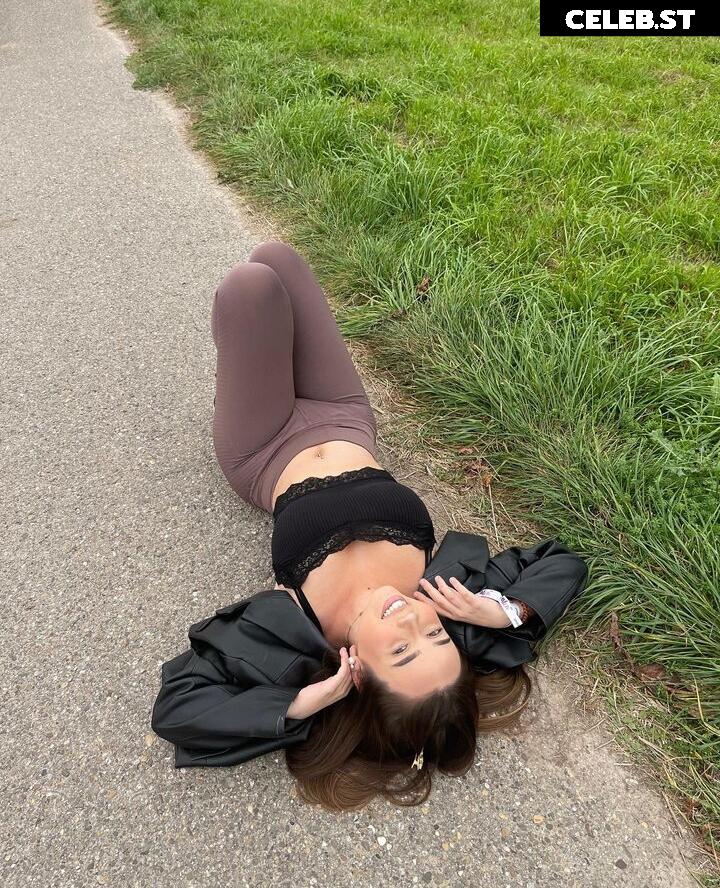 Julesboringlife Image 557236