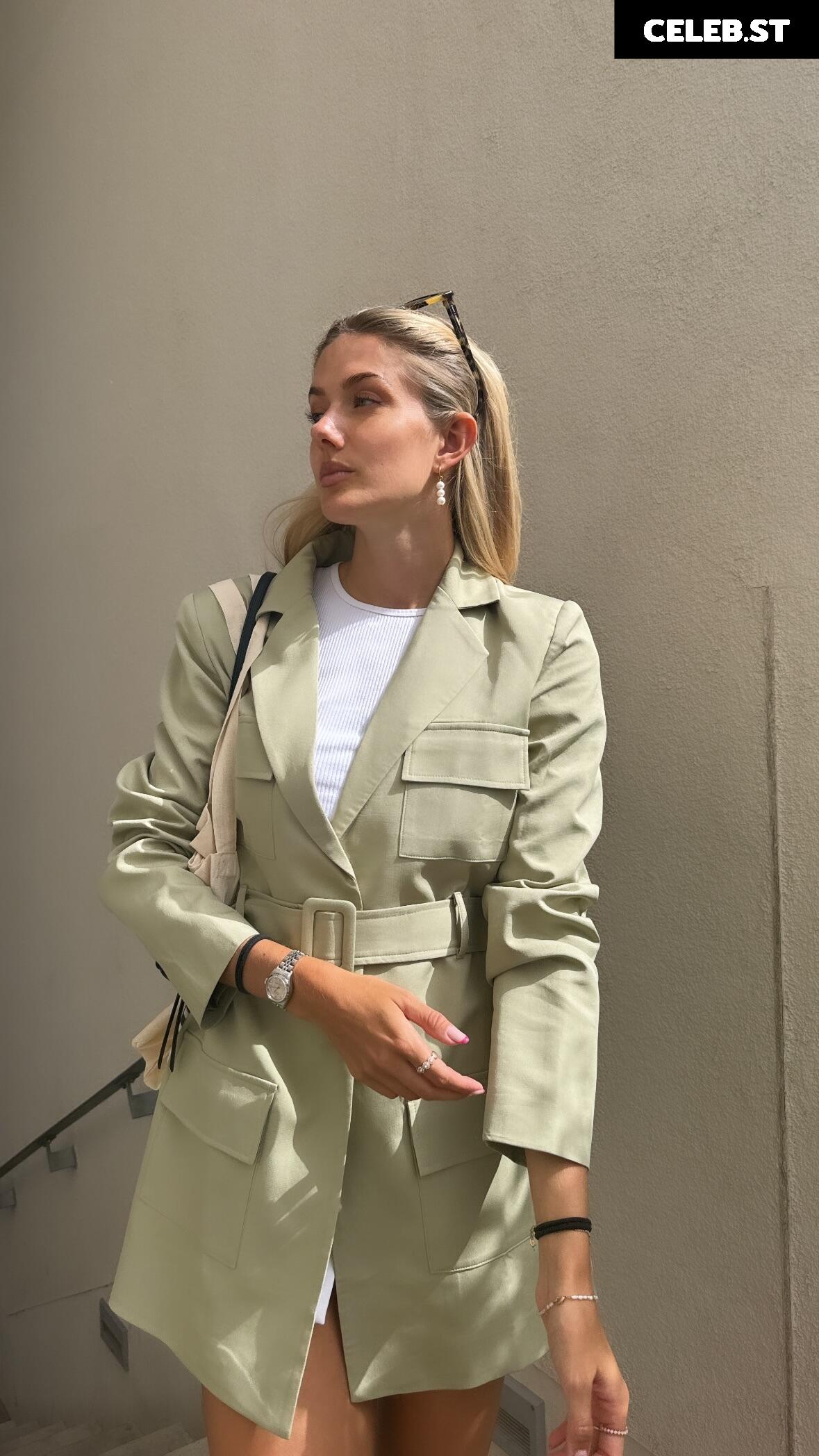 Alica Schmidt Image 556347