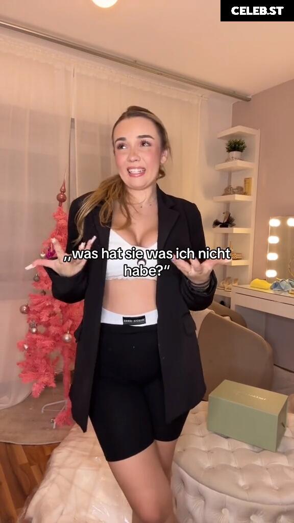 Julesboringlife Image 556041