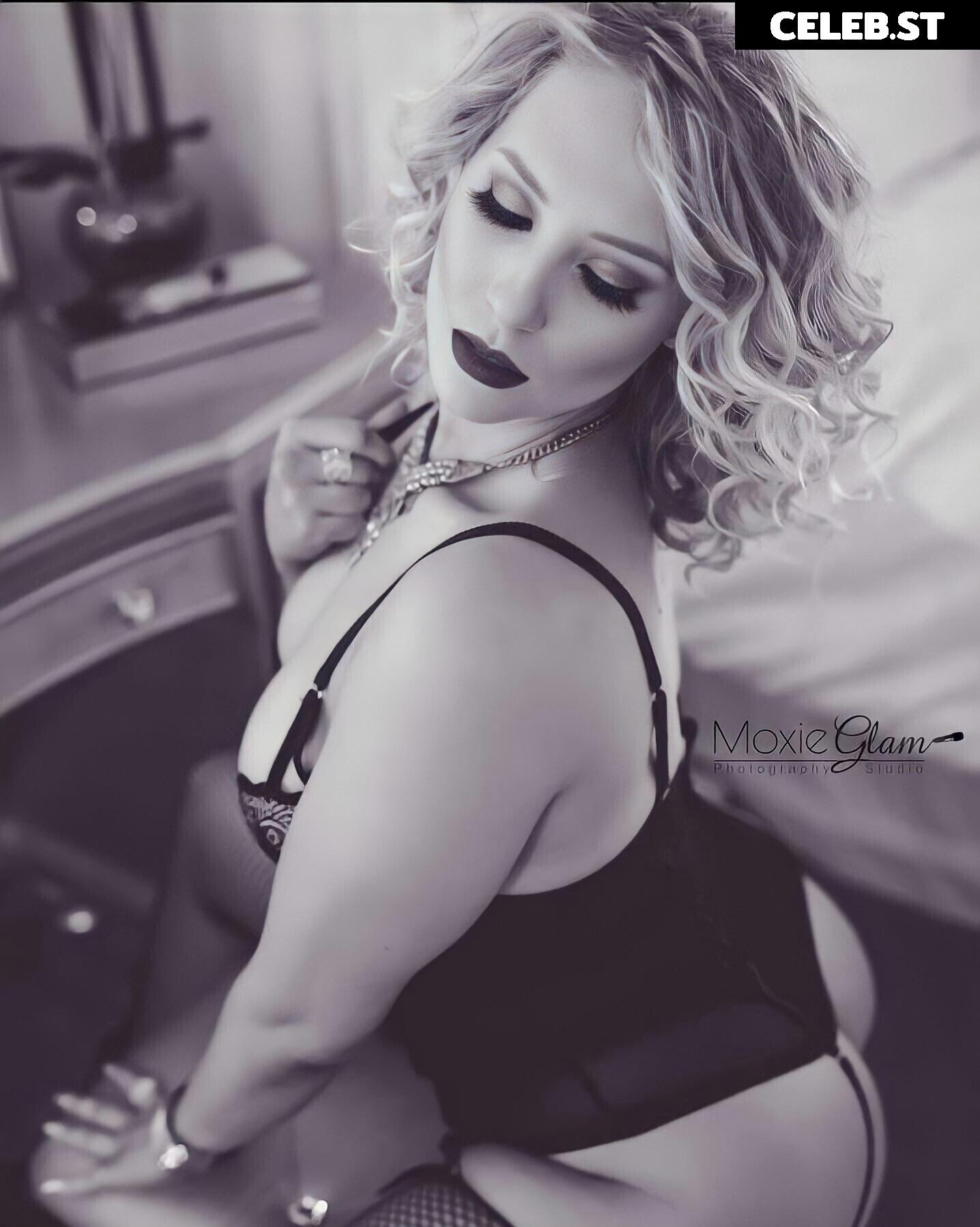 WWE Nikkita Lyons Image 5556332