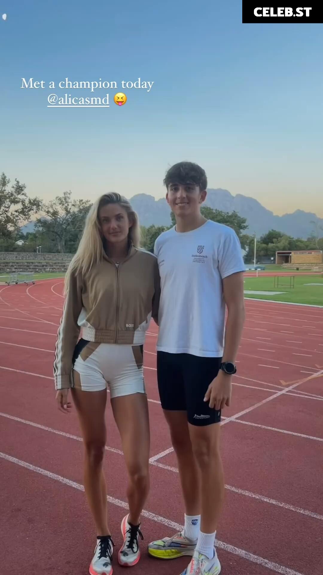 Alica Schmidt Image 555430