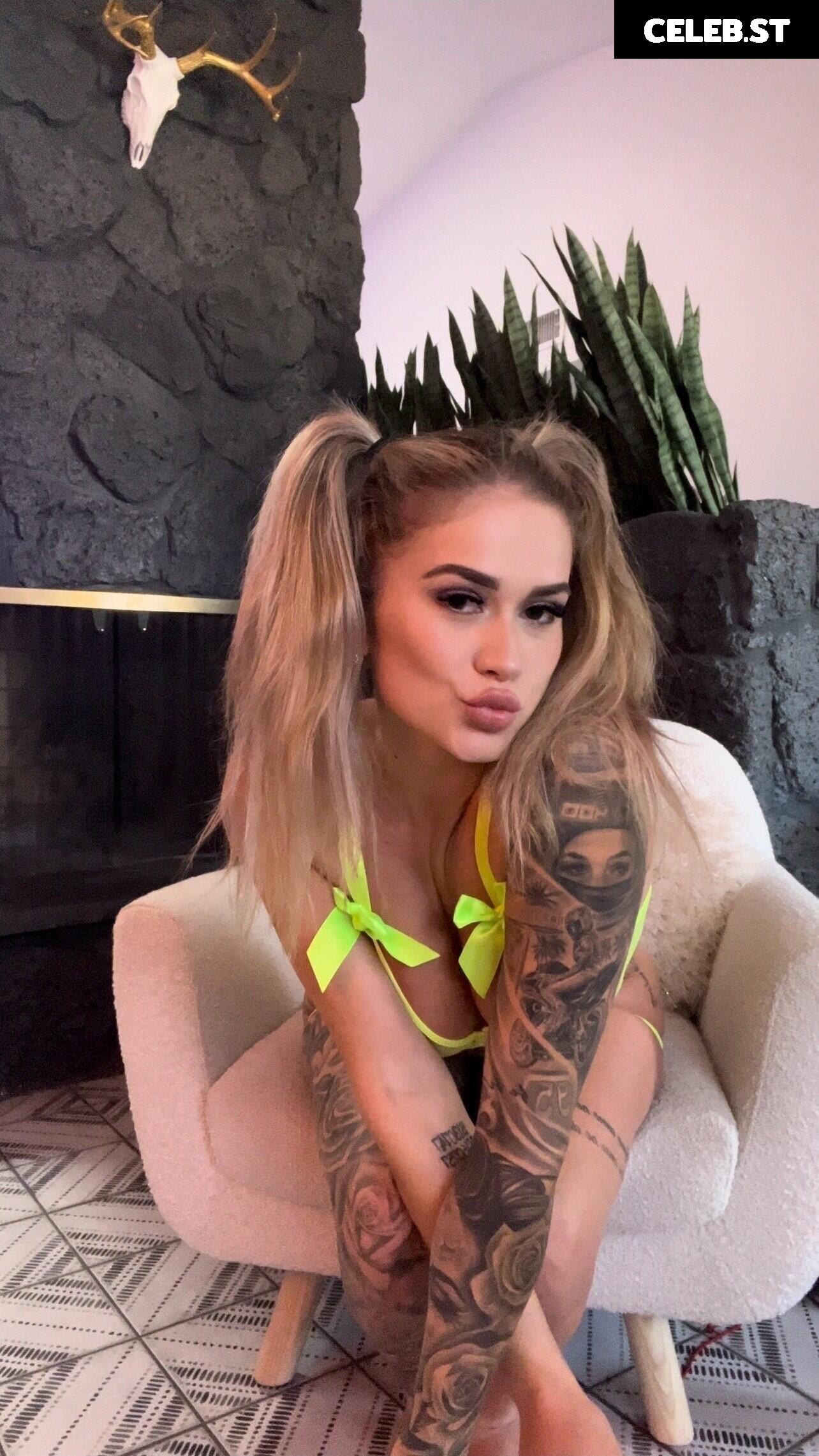 chalina.l Image 553536