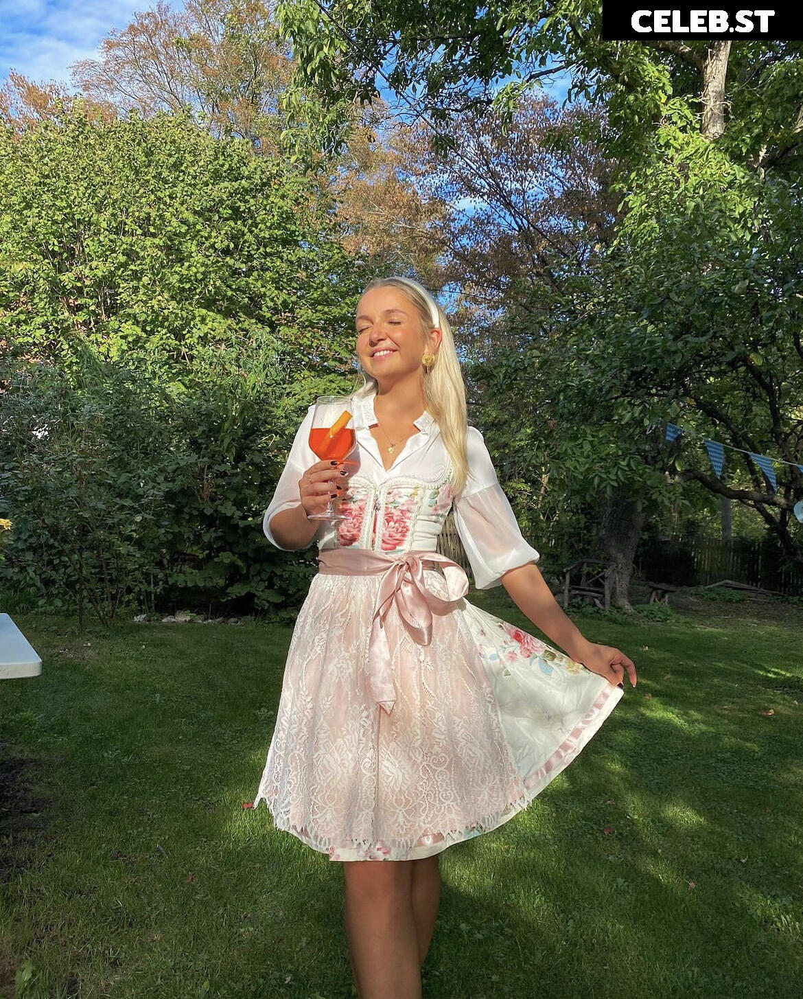 Joana Link Image 553253