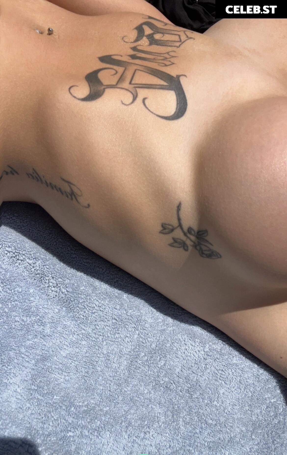 chalina.l Image 553331