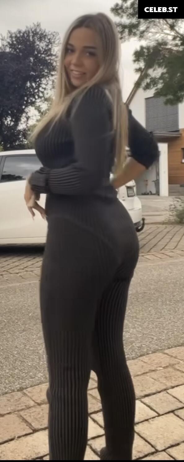 Julesboringlife Image 552667