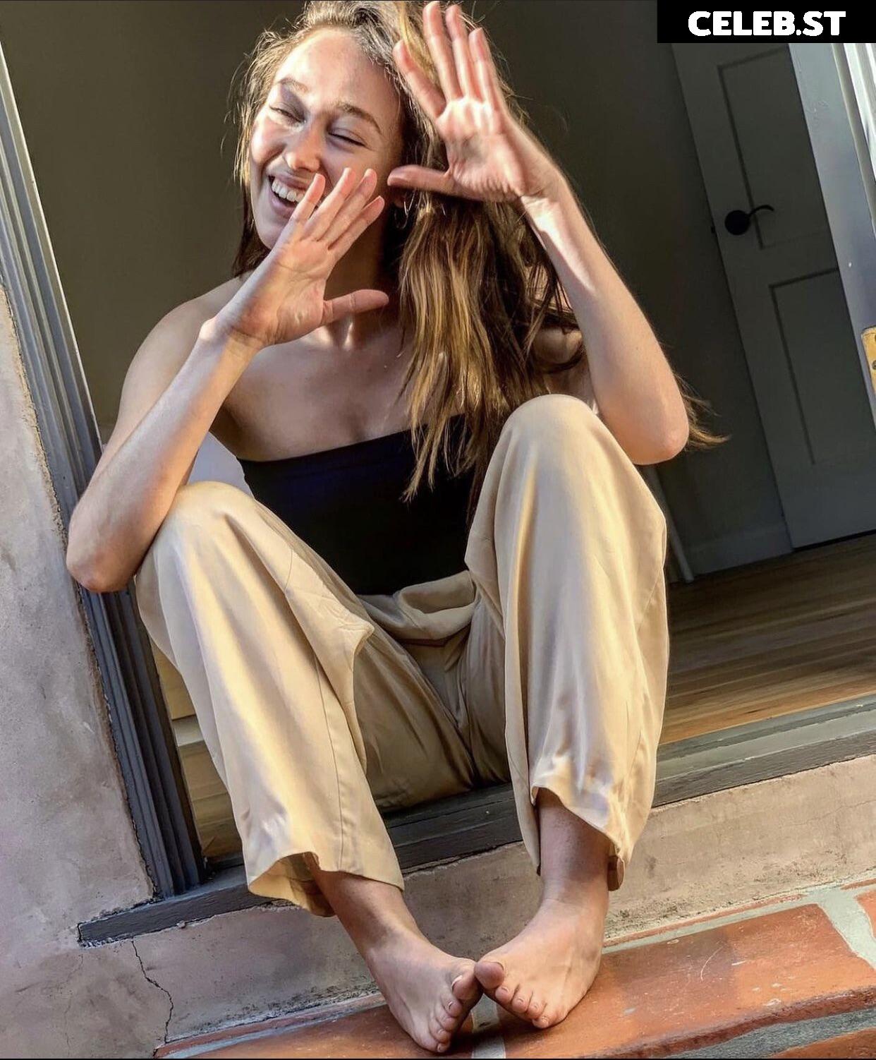 Alycia Debnam Carey Image 5522545
