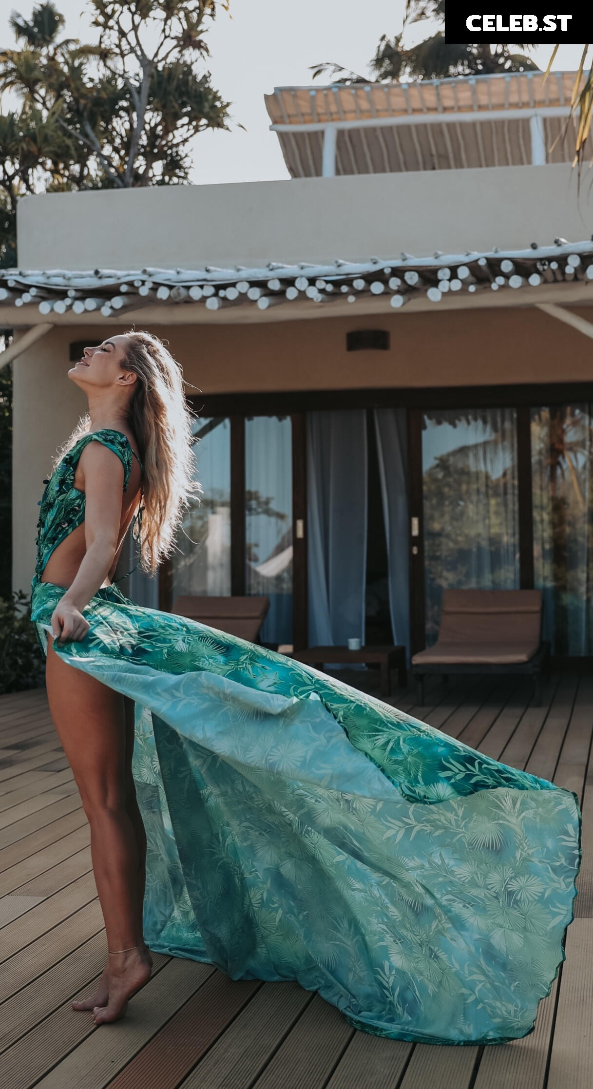 Stephanie Davis Image 550292