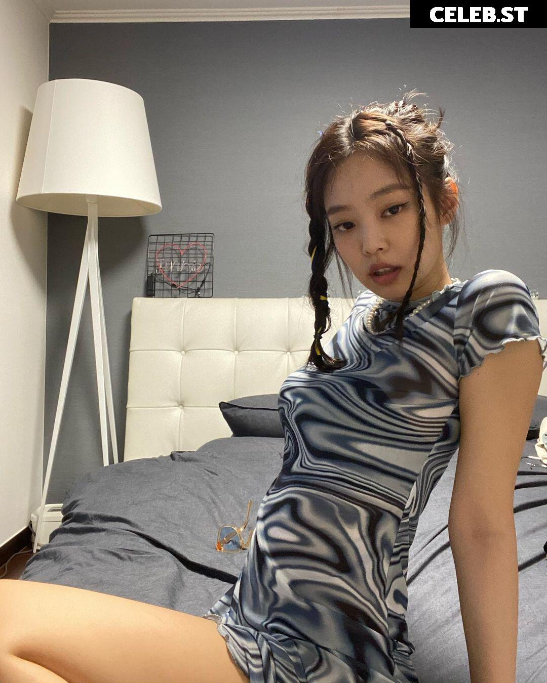 Jennie | BLΛƆKPIИK (Blackpink) Image 5508345