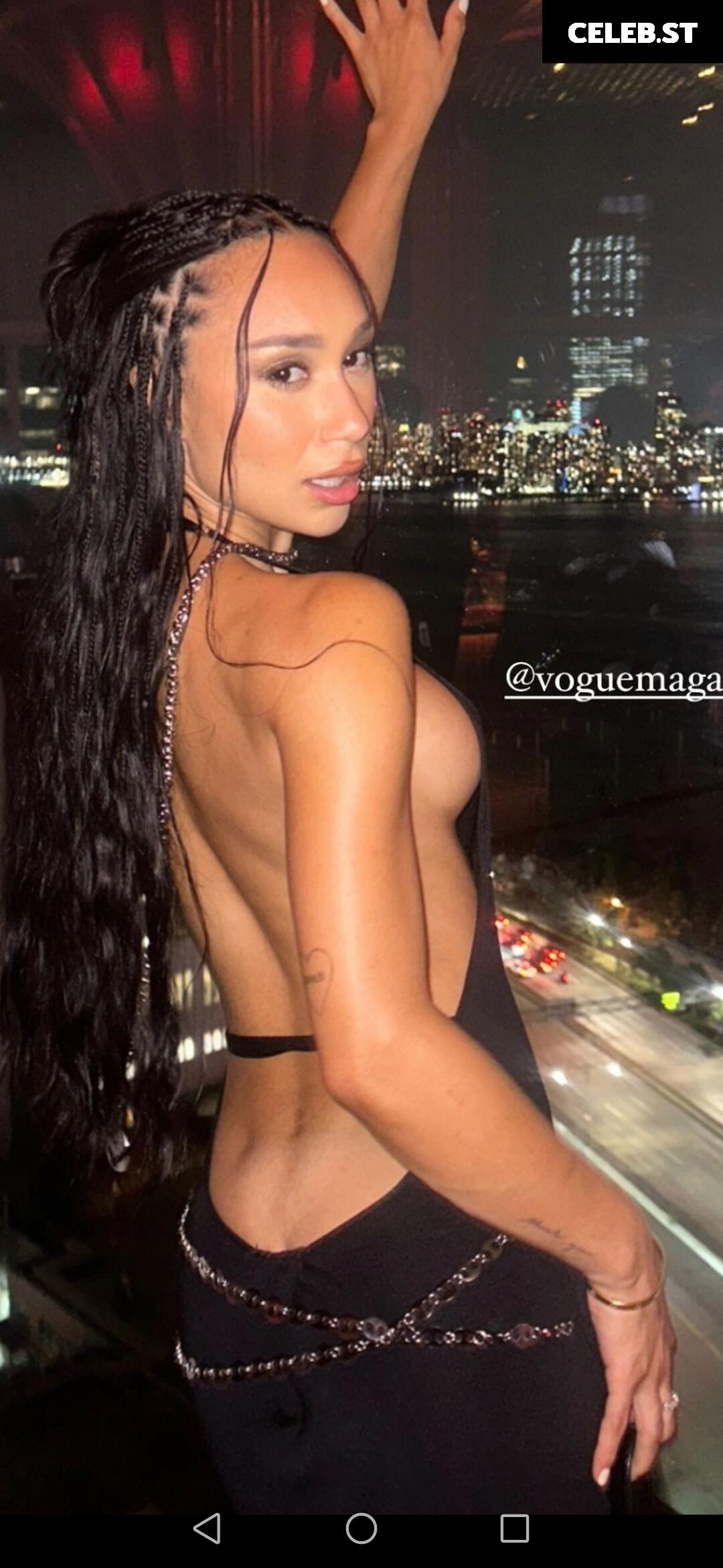 Eva Gutowski Image 569882