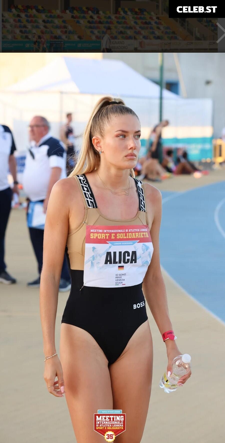 Alica Schmidt Image 568248