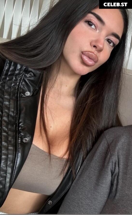 Lya Aylin Image 567080