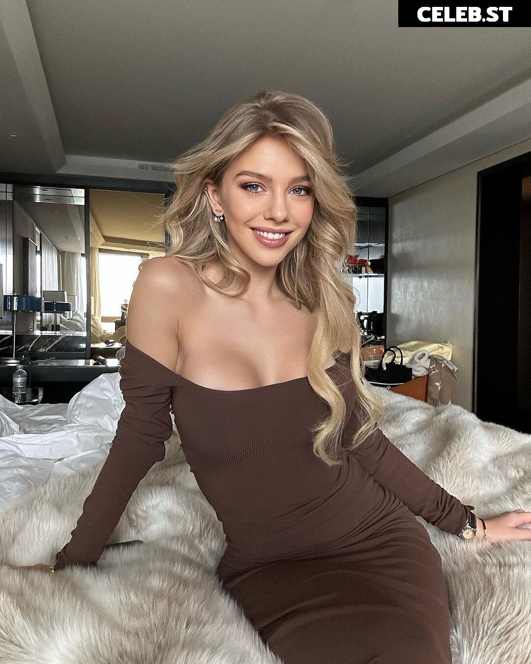 Alexa Breit Image 566012