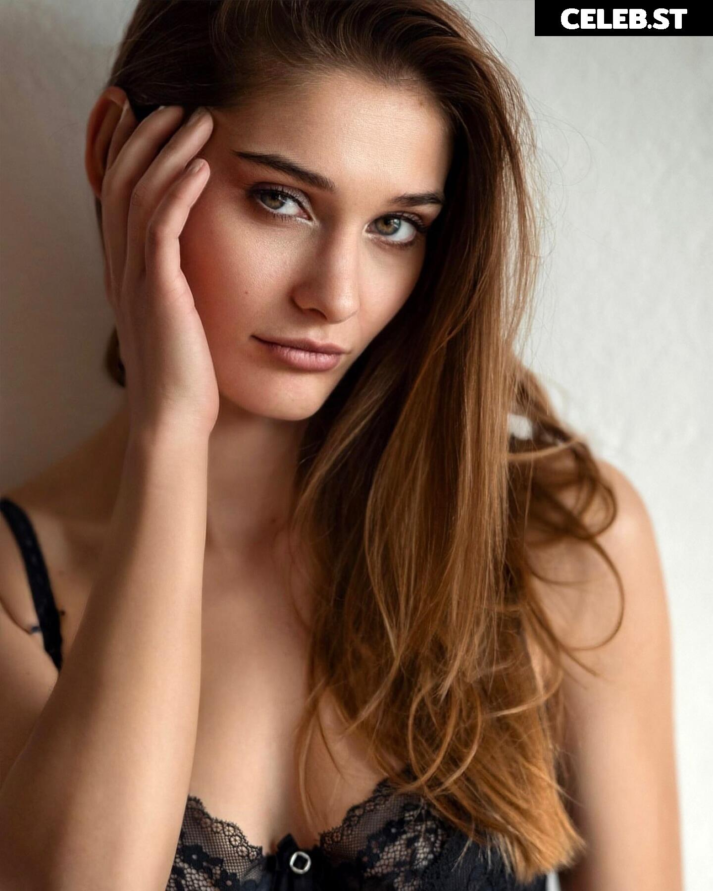 Ninafdj Image 565104