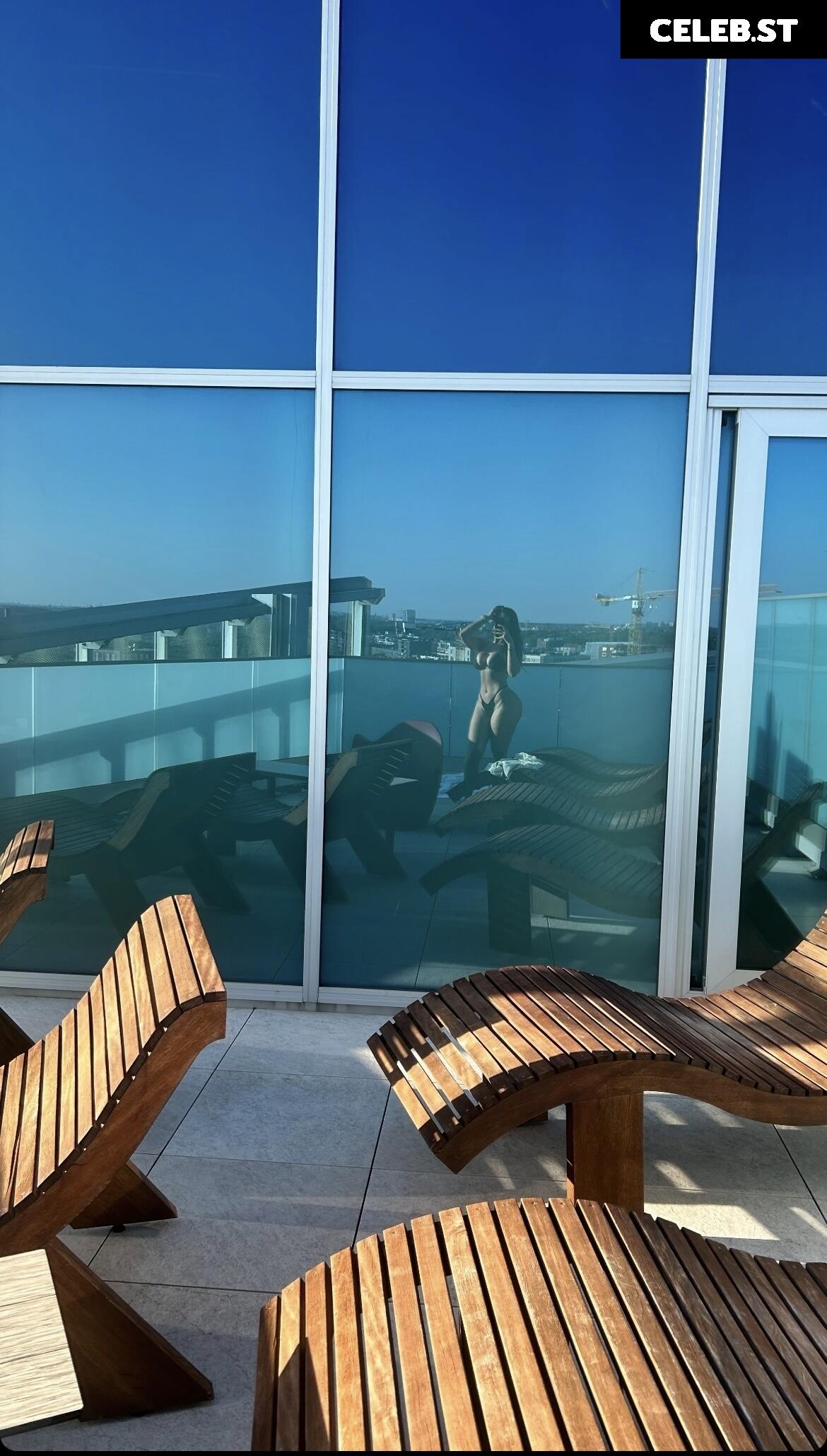 Lya Aylin Image 565955