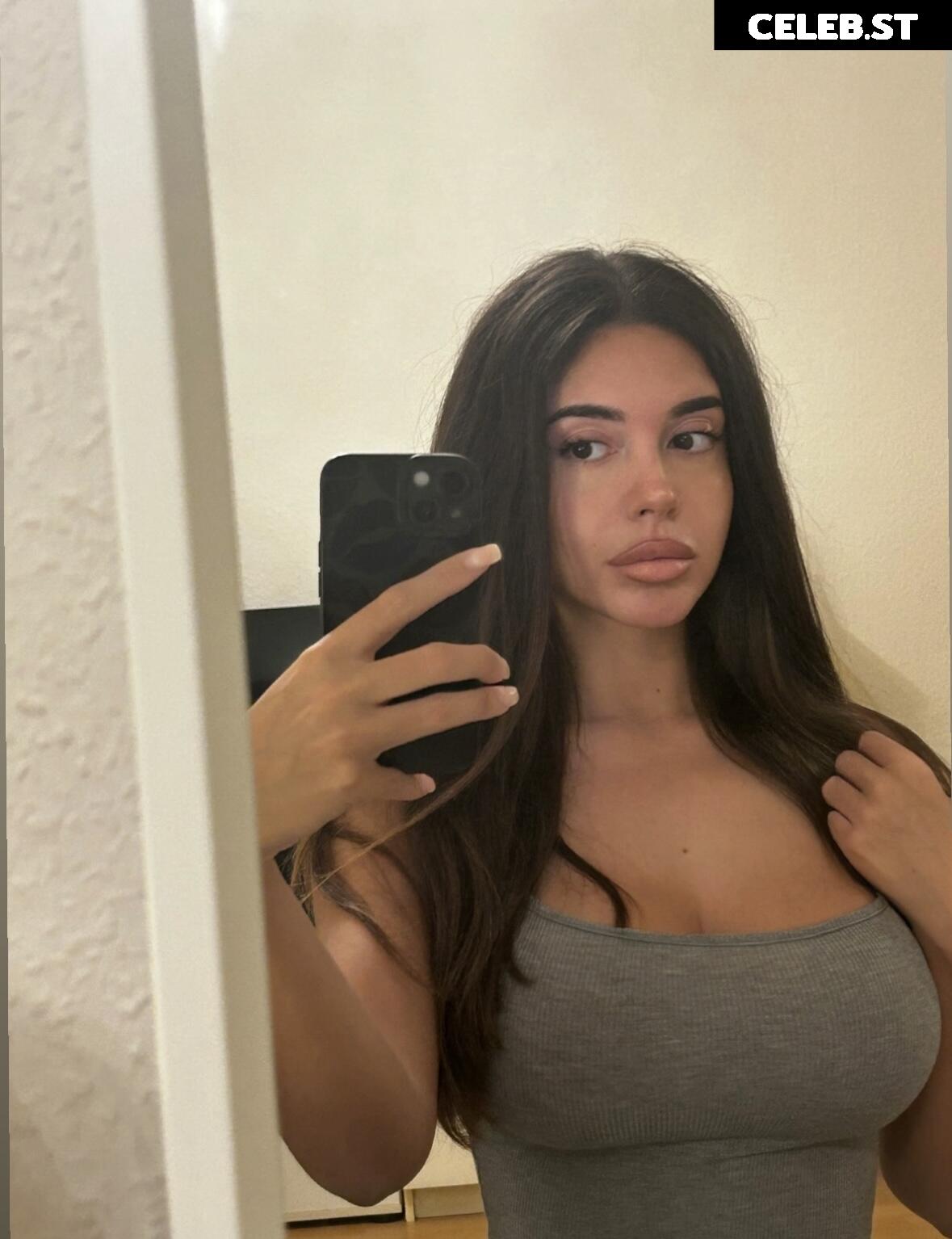 Lya Aylin Image 563763