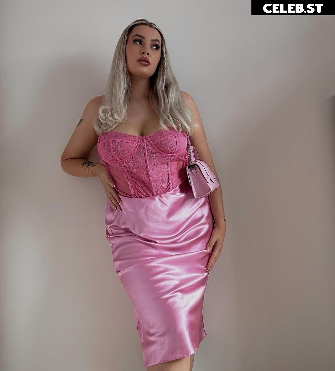 Denise.mski Image 563932