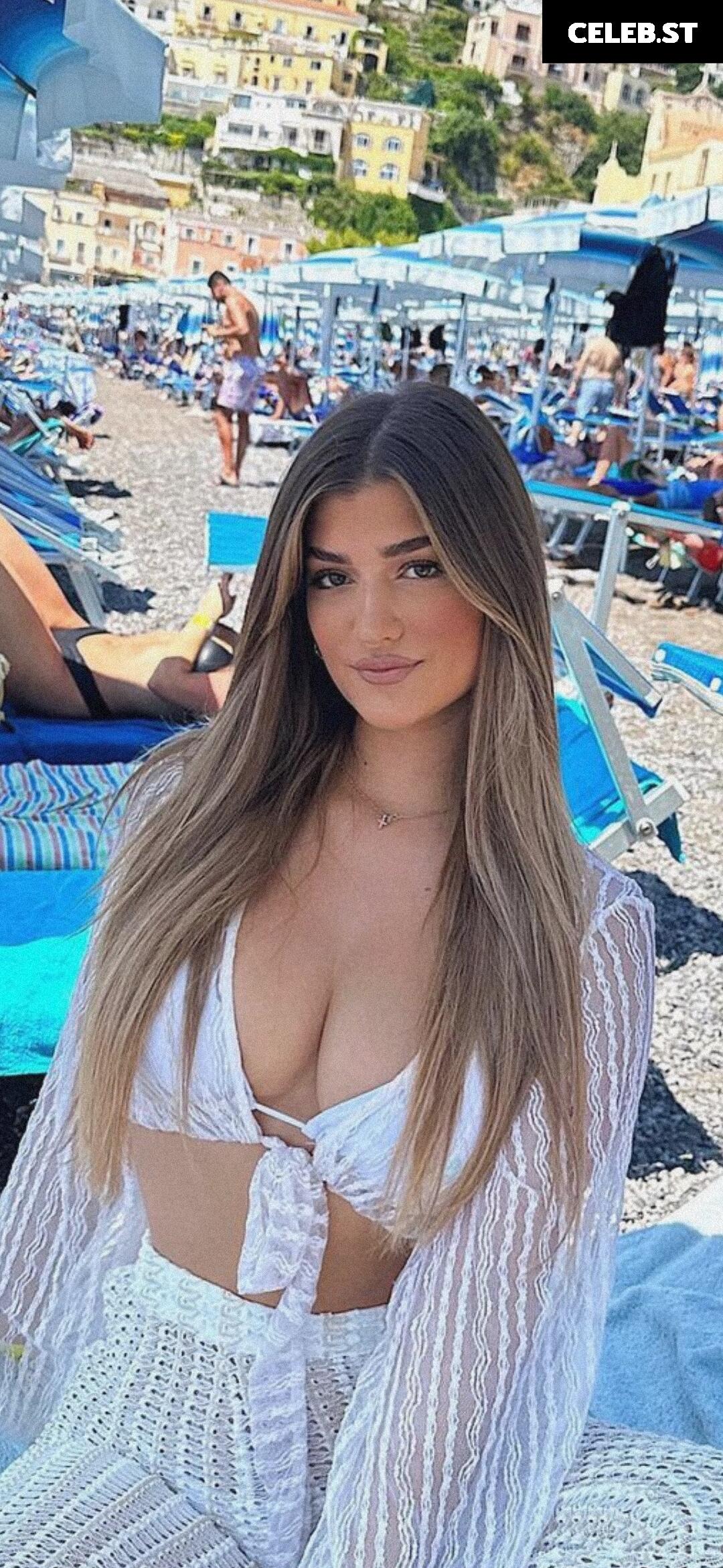 Paola Parente Image 562410