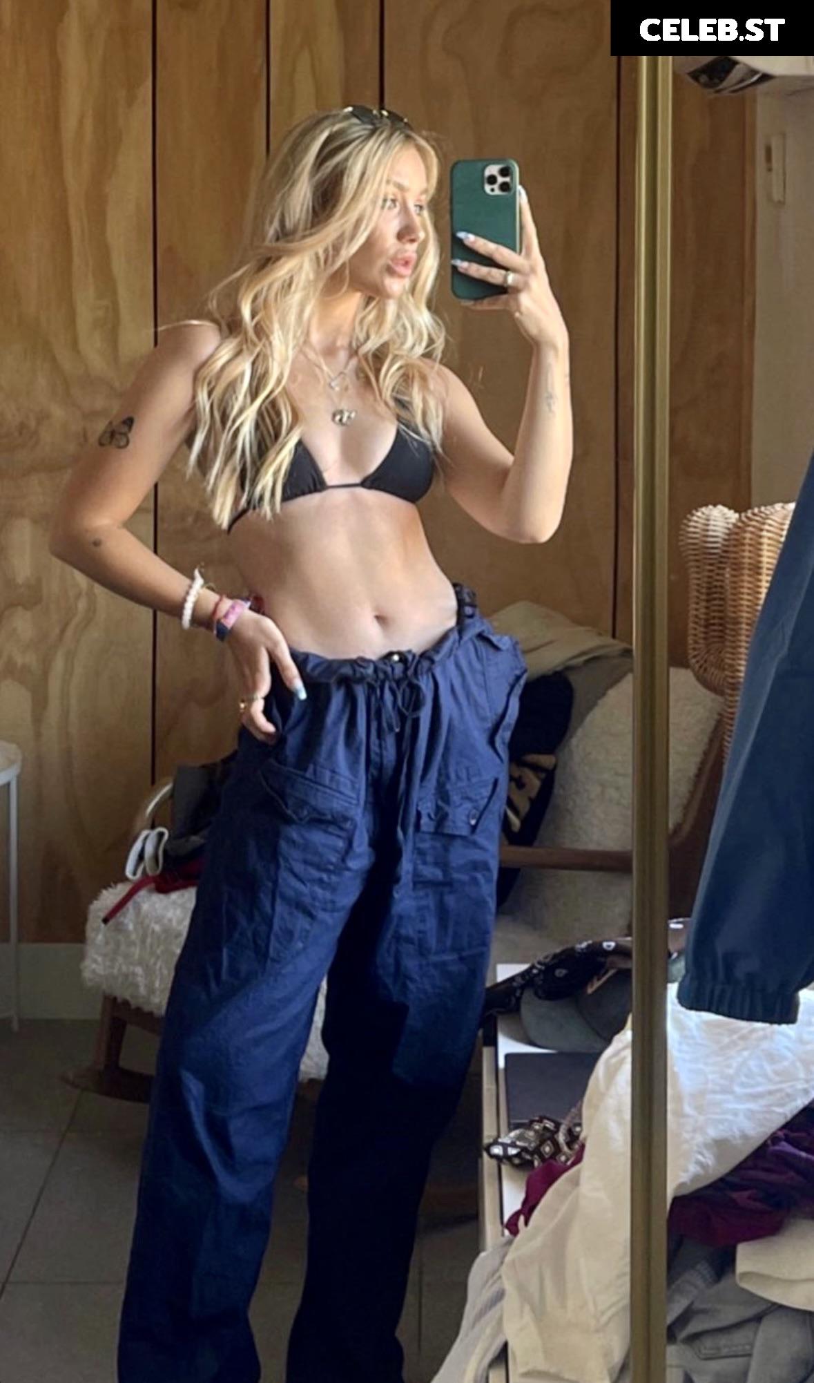 Ema Louise Image 562803