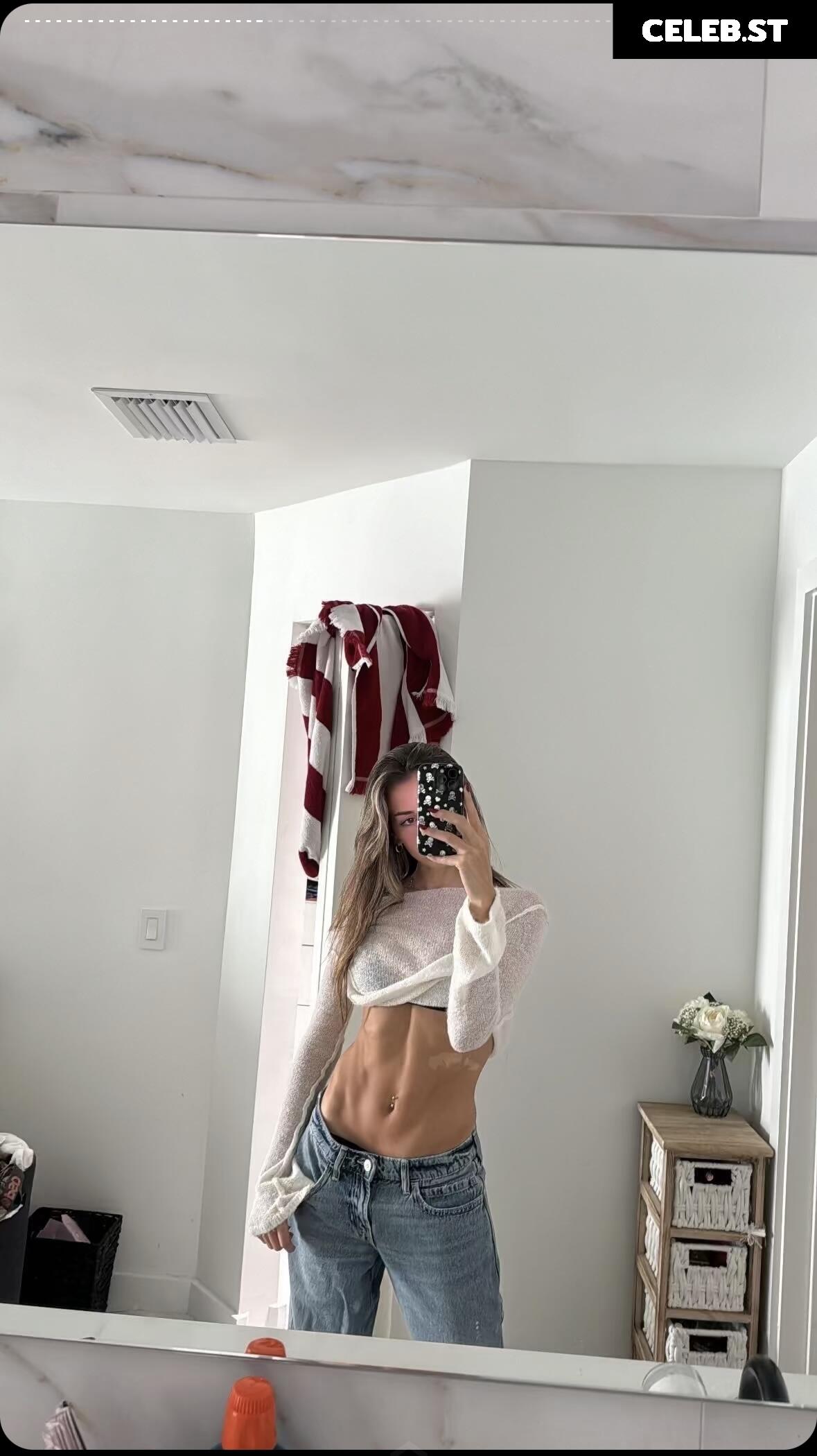 Sadie Mckenna Image 561944