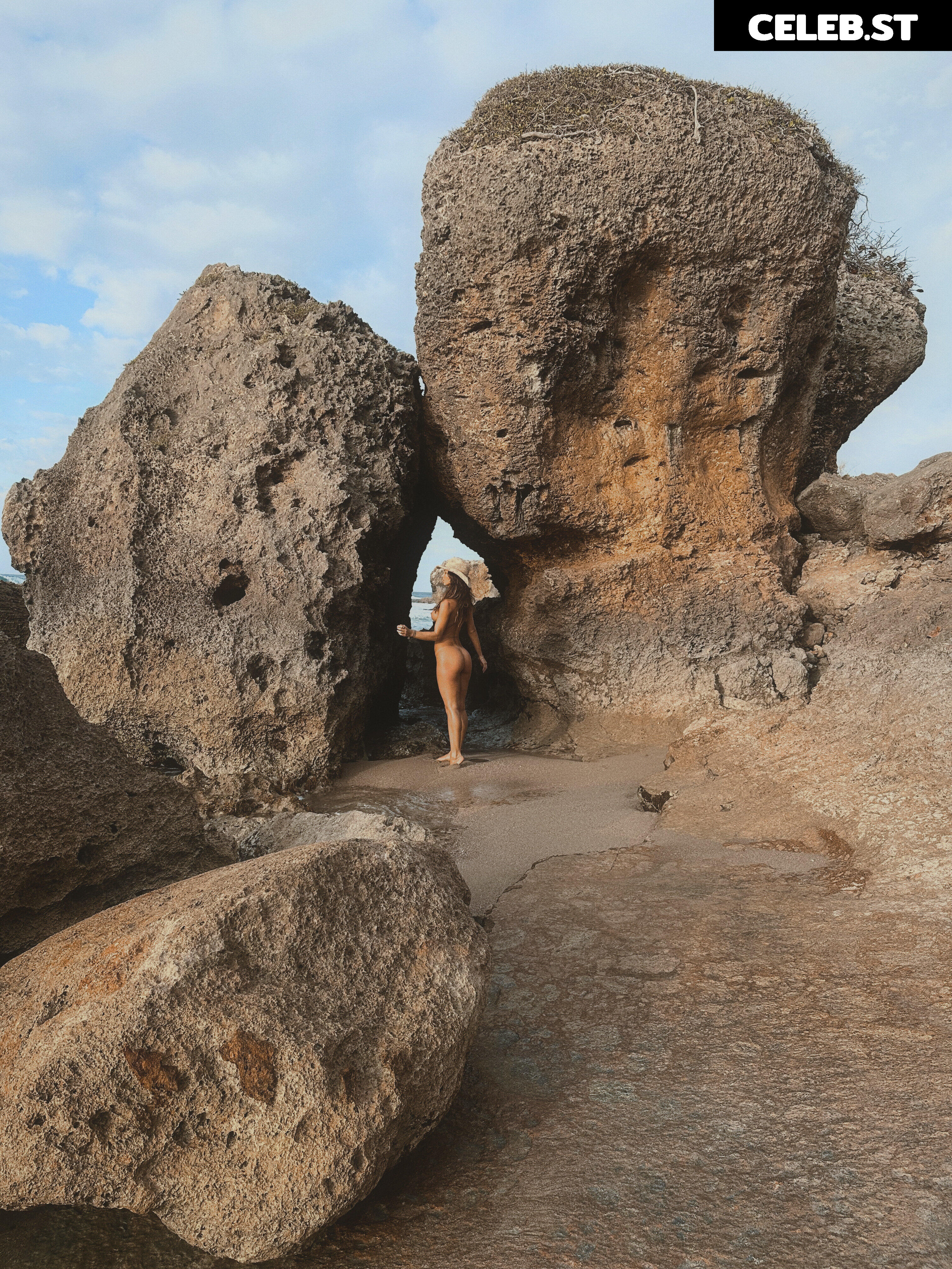 Rachel Cook Image 579972