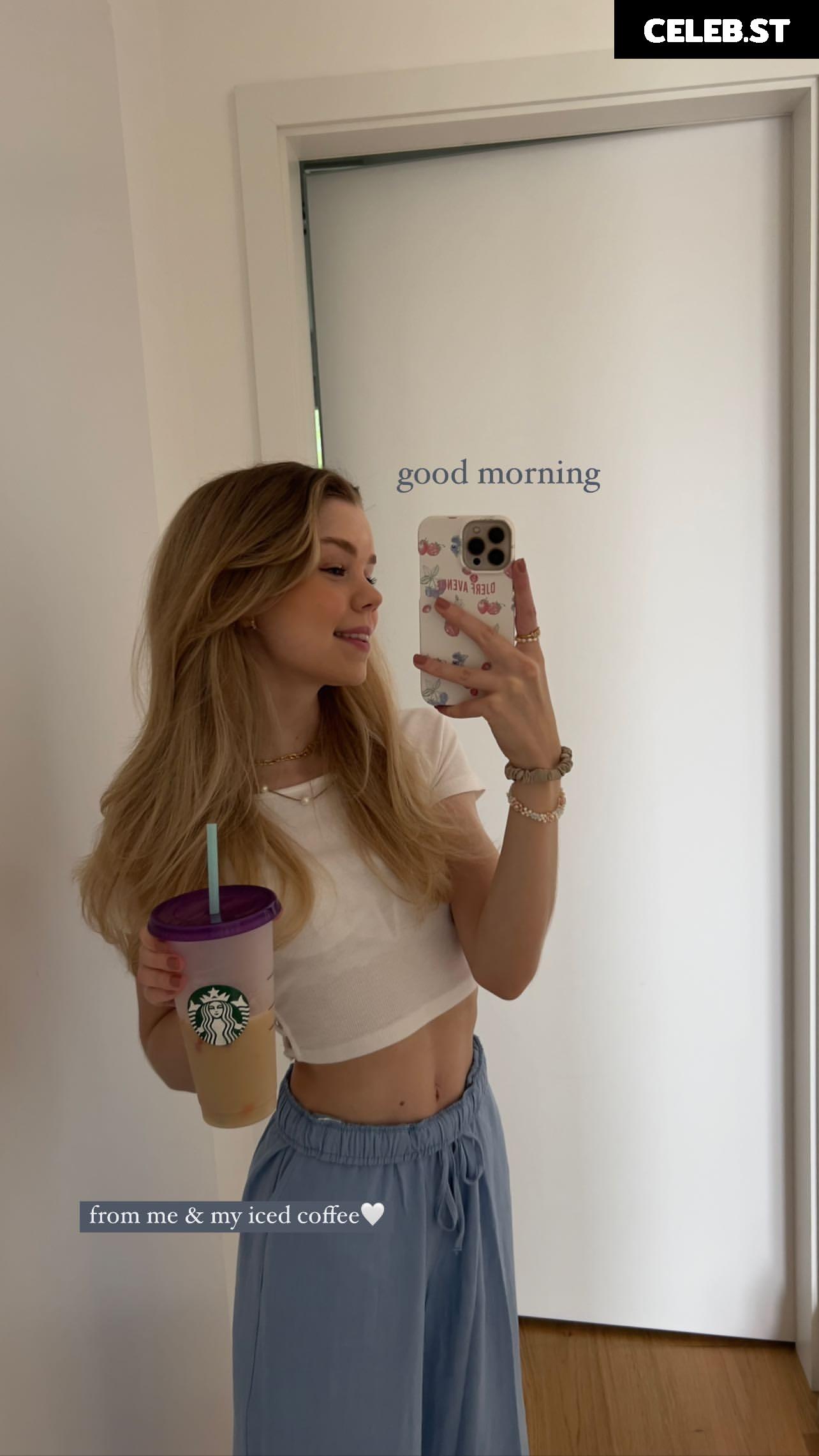 Lea Peach Image 577556