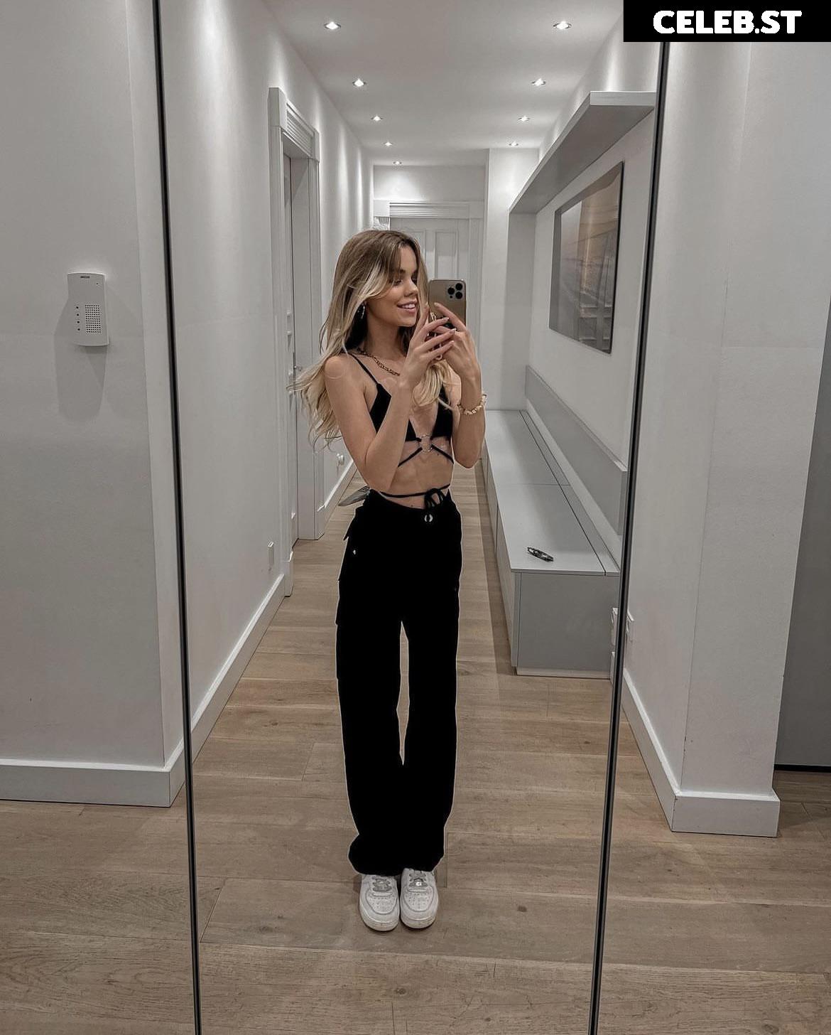 Lea Peach Image 576598