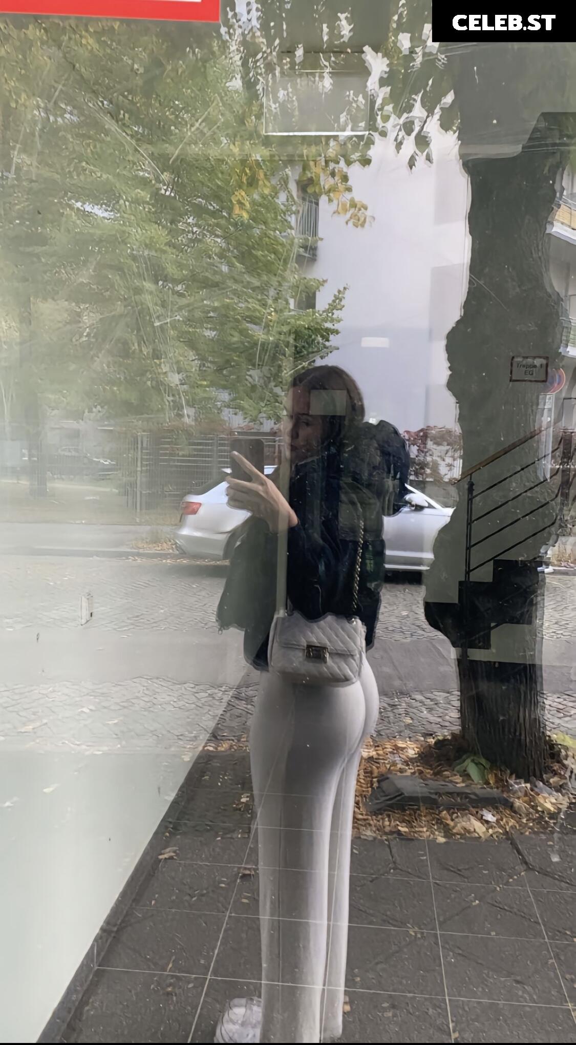 aileen.slf Image 576900