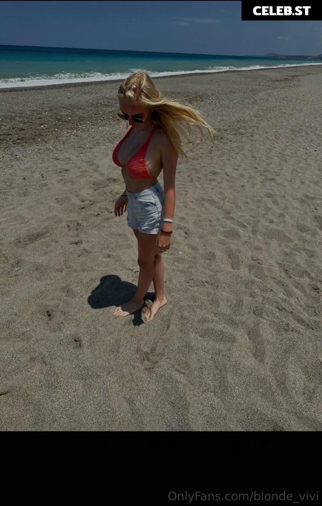 Blonde Vivi Image 572317