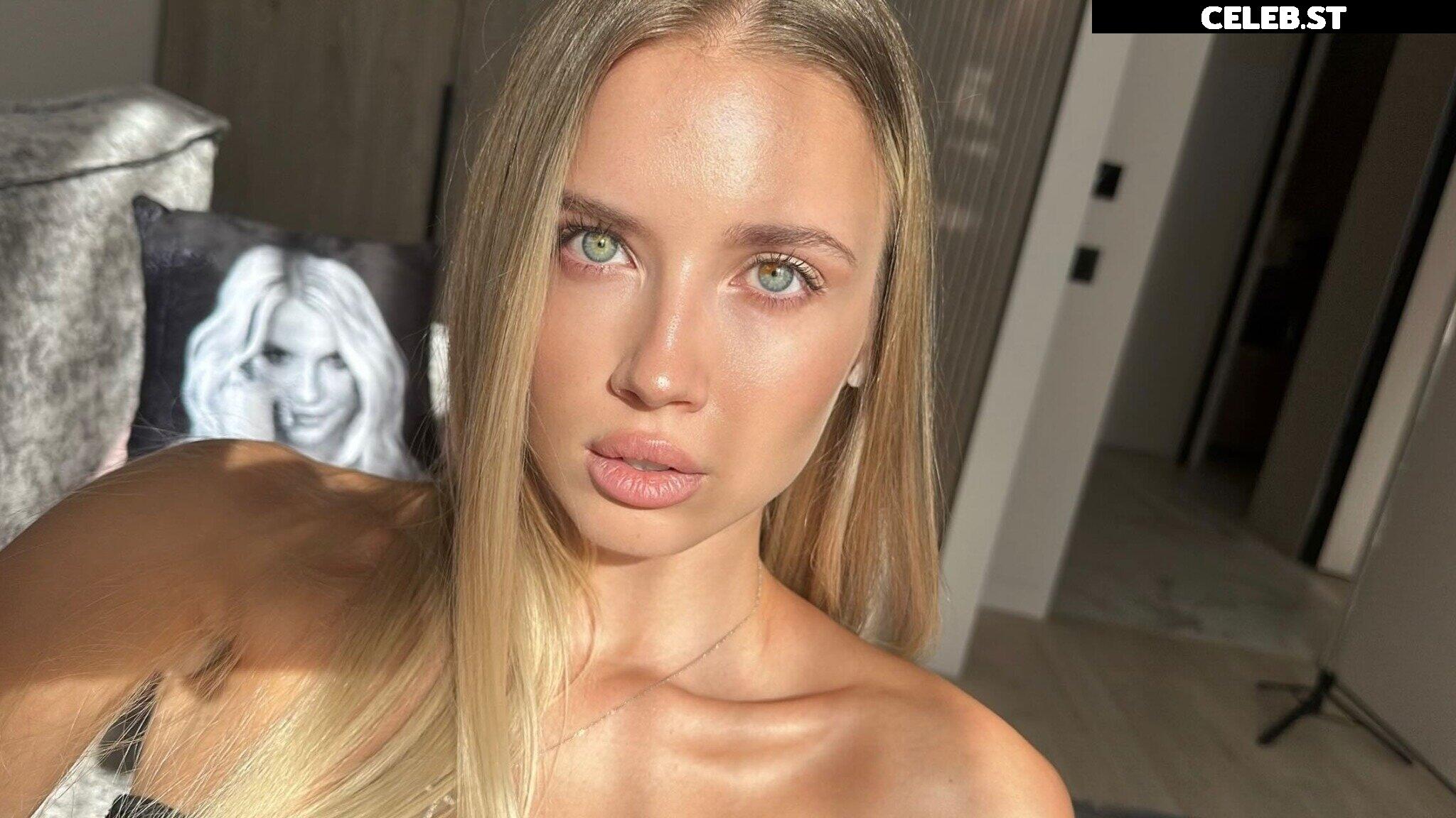 Polina Malinovskaya Image 572077